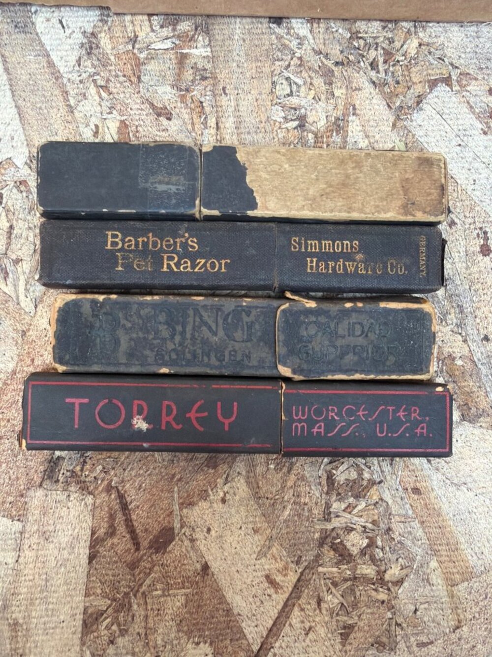 Lot 4 Antique Straight Razors Torrey Simmons Harris Goar w/Coffin Style Boxes - Picture 3 of 15
